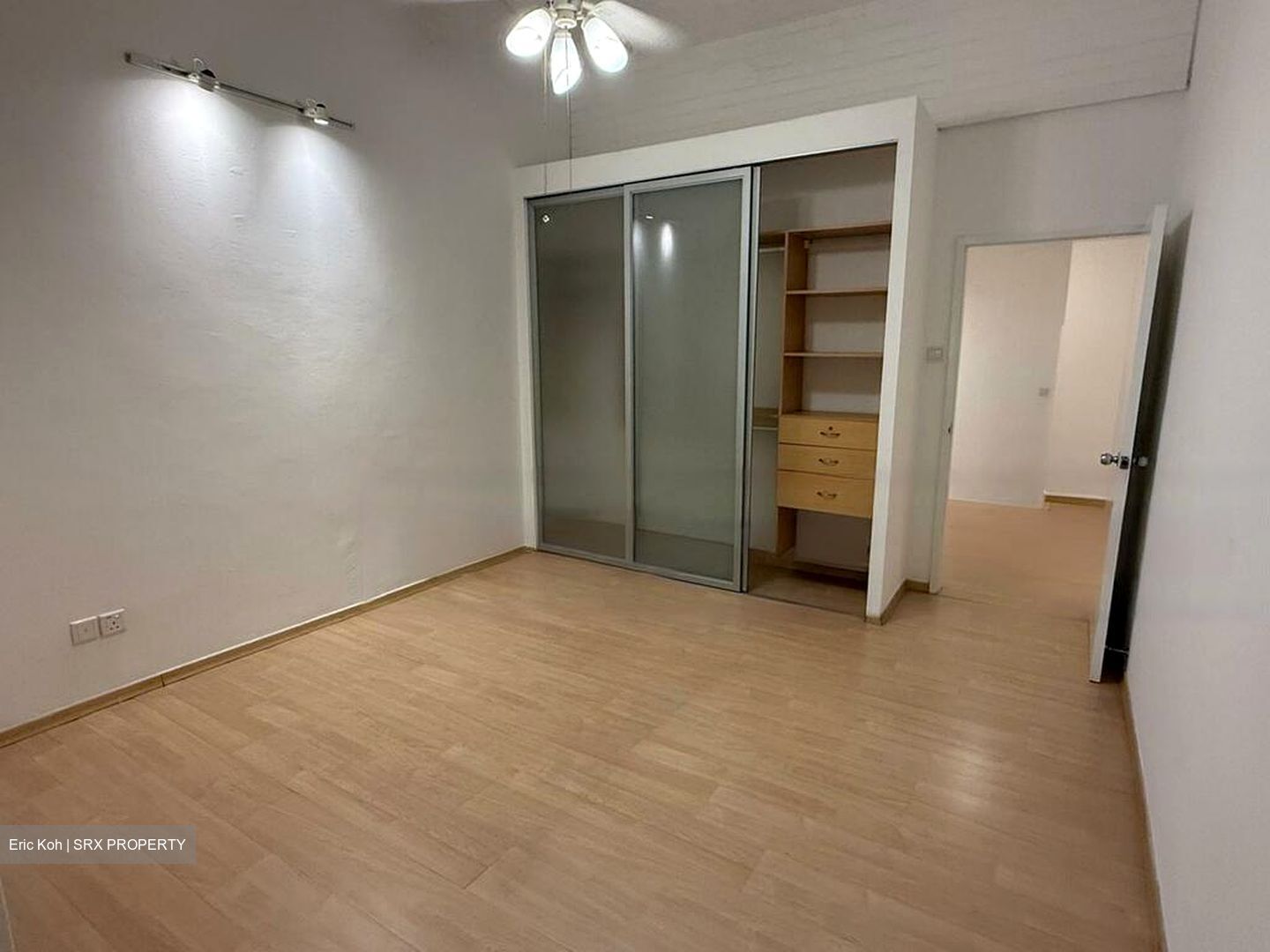 Villa Delle Rose (D10), Condominium #477591191